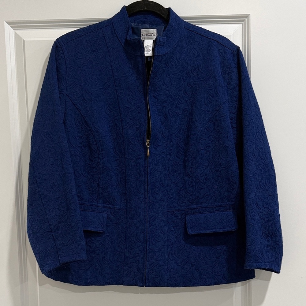 Chico's Textured Royal blue/ navy Blazer w/ mandarin collar sz l